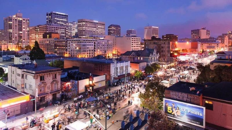 Frontier Airlines Oakland Office in California