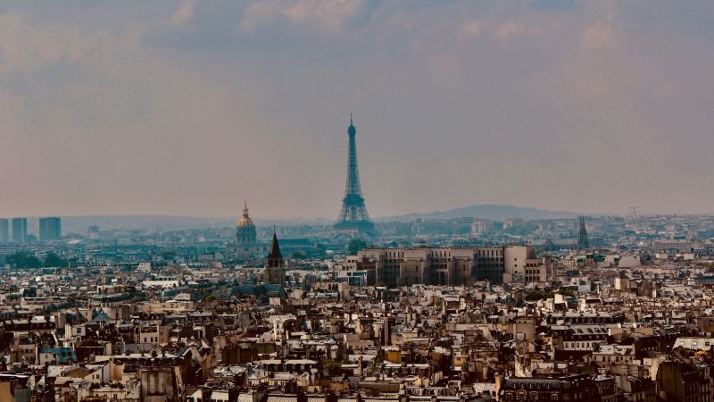United Airlines Paris Office in France
