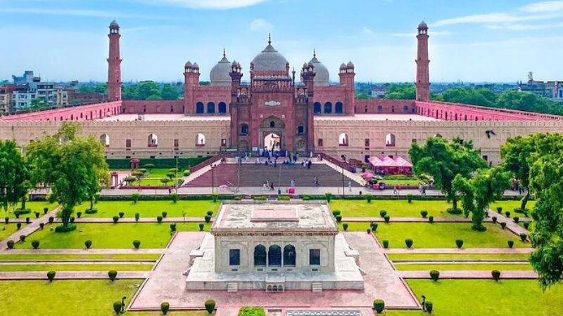 Air Arabia Ticket Office in Lahore