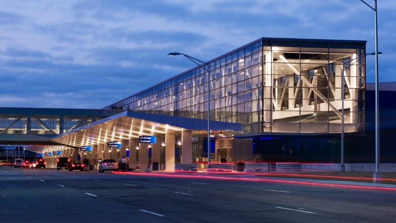 Alaska Airlines DTW Terminal – Detroit Metropolitan Wayne County Airport