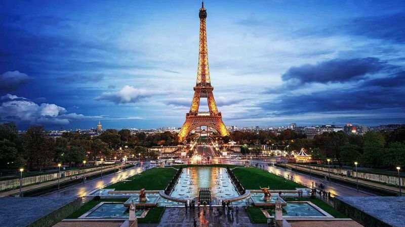 Cathay Pacific Paris Office in France