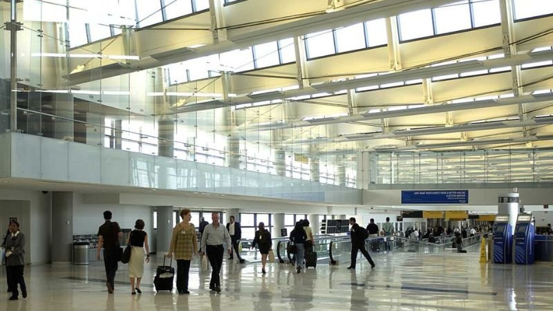 Delta Airlines EWR Terminal – Newark Liberty International Airport