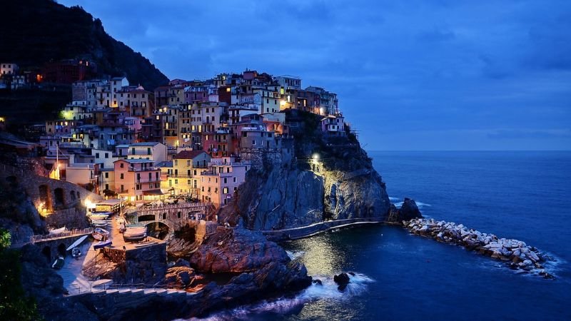 EasyJet Lamezia Terme Office in Italy