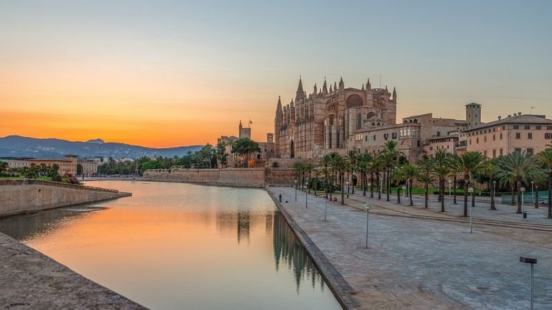 EasyJet Palma de Mallorca Office in Spain