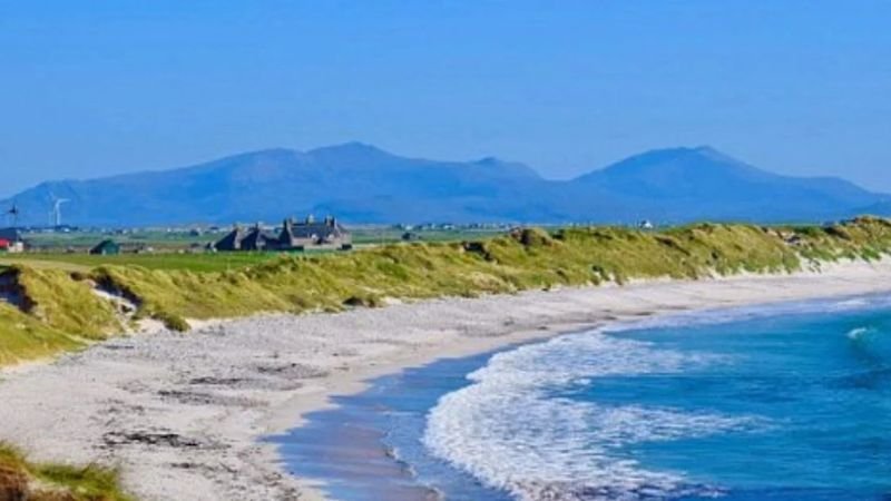 Emirates Airlines Benbecula Reservation Office in UK