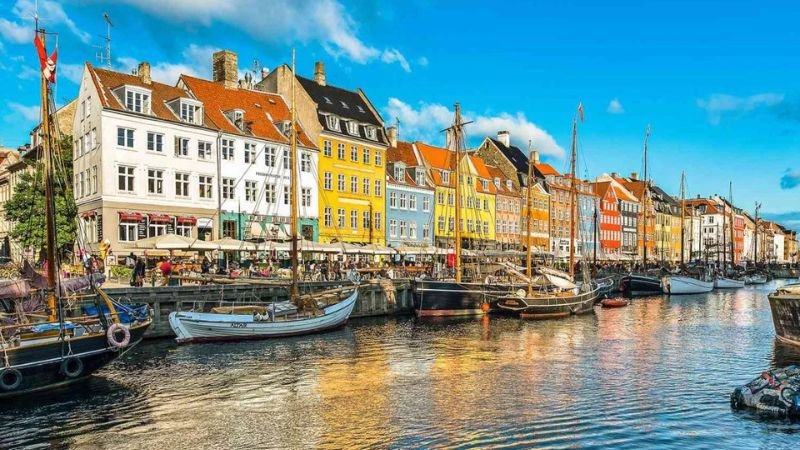 Emirates Airlines Copenhagen Reservation Office in Denmark