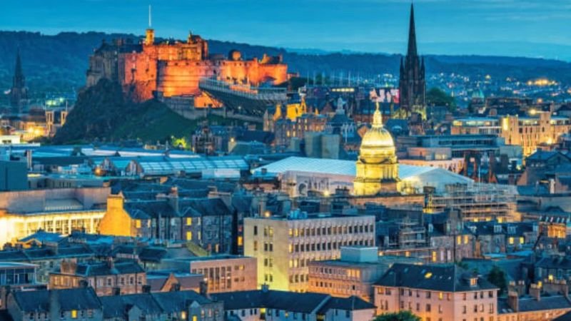 Emirates Airlines Edinburgh Reservation Office in UK