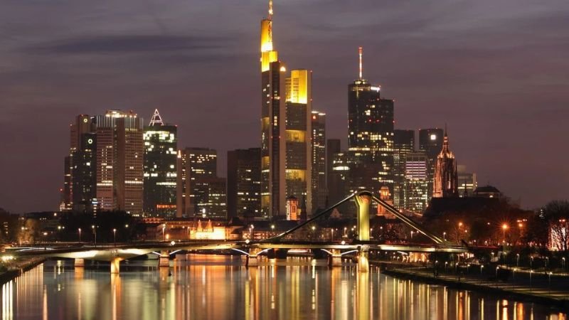 Emirates Airlines Frankfurt Airport Office in Germany