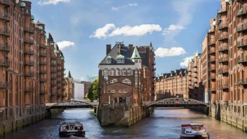 Emirates Airlines Hamburg Office in Germany