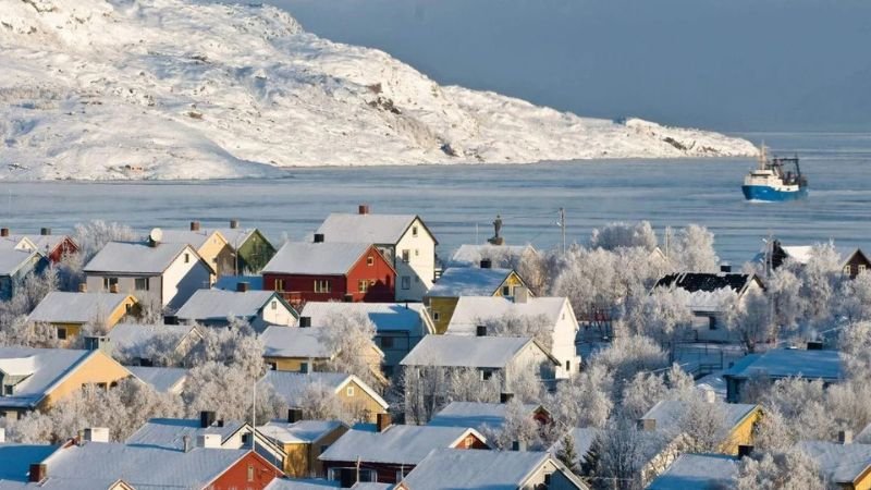 Emirates Airlines Kirkenes Reservation Office in Norway