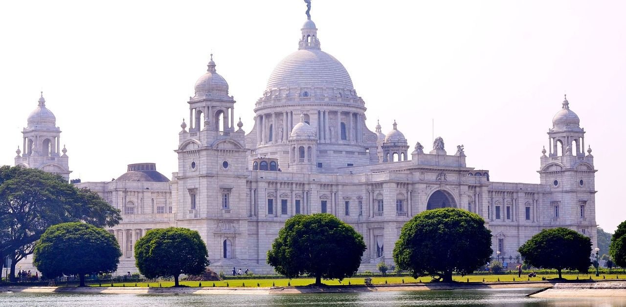Emirates Airlines Kolkata Office in India