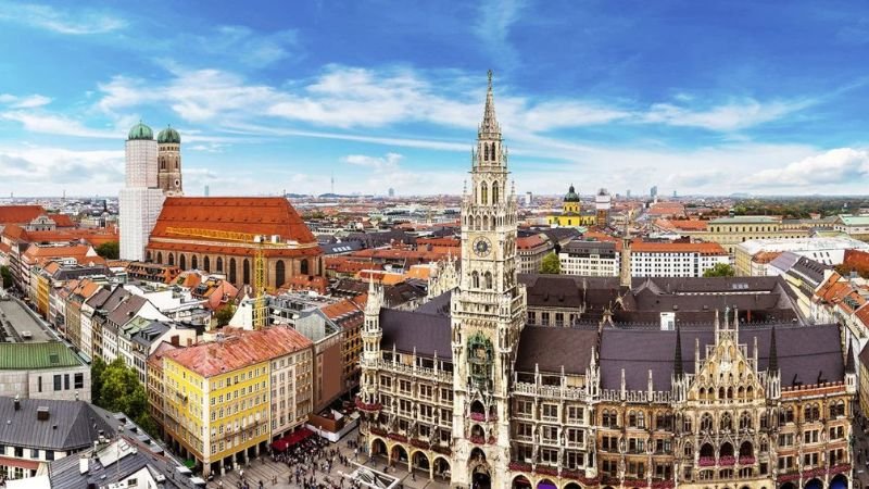 Emirates Airlines Munich Airport Office in Germany
