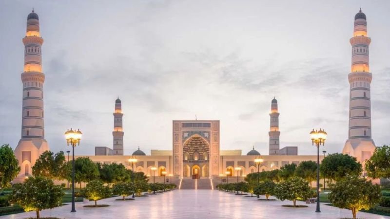 Emirates Airlines Sohar Office in Oman