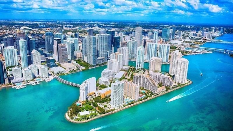 Spirit Airlines Miami Airport Office in Florida