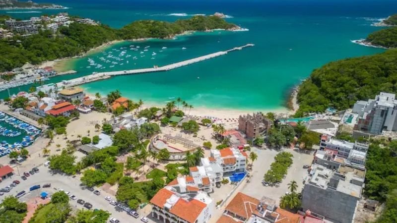 Sun Country Airlines Huatulco in Mexico Office