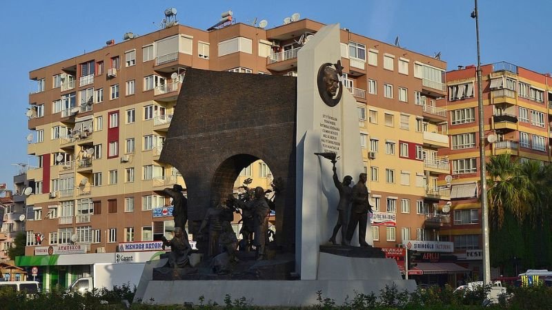 Turkish Airlines Aydın Office In Turkey