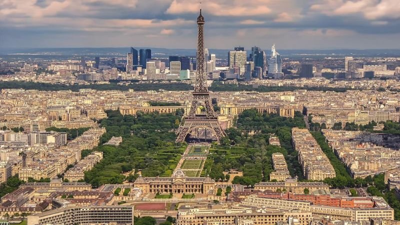 Vietnam Airlines Paris Office in France