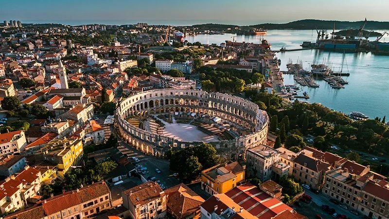 Edelweiss Airlines Pula Office in Croatia