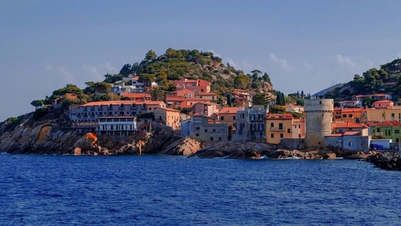 Volotea Airlines Alghero Office in Italy