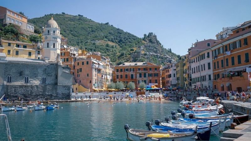 Volotea Airlines Ancona Office in Italy