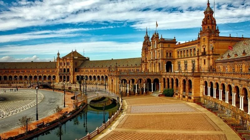 Volotea Airlines Asturias Office in Spain